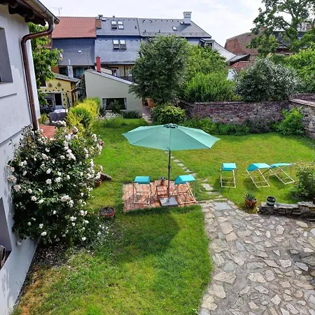 Guest house Na Letnim Byte Kourim