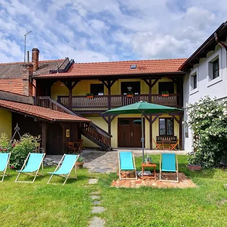 Pensión Na Letním Bytě 4*